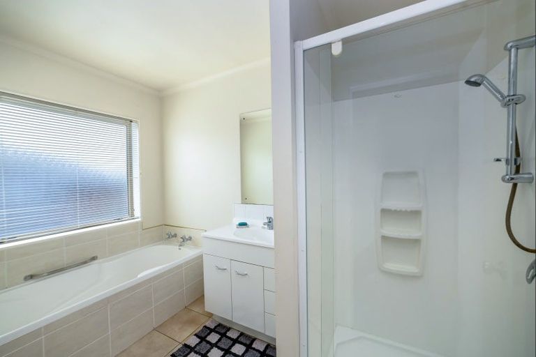 Photo of property in 2 Joan Allen Lane, Masterton, 5810