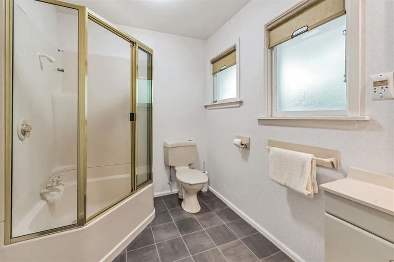 Photo of property in 9 Soleares Avenue, Mount Pleasant, Christchurch, 8081