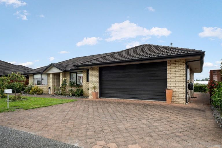 Photo of property in 43 Malta Crescent, Katikati, 3129