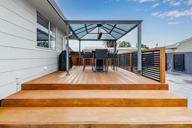 Photo of property in 9a Health Camp Road, Otaki Beach, Otaki, 5512