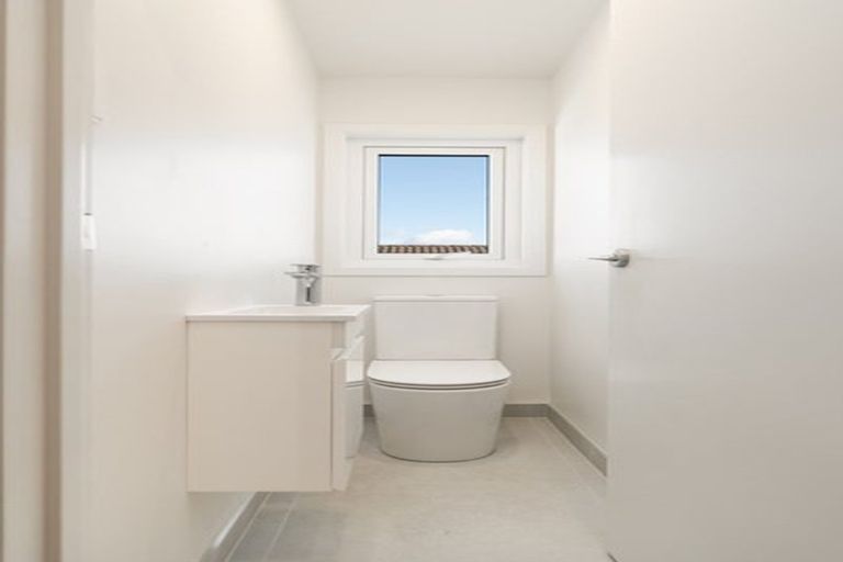 Photo of property in 1 Wayne Place, Judea, Tauranga, 3110
