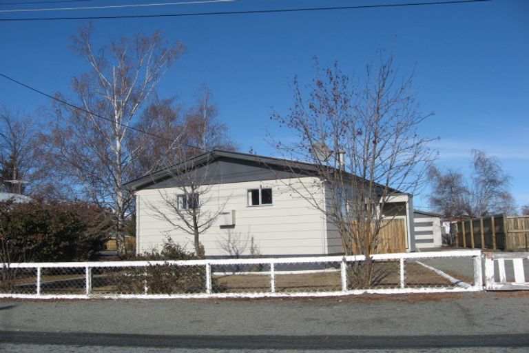 Photo of property in 30 Sefton Street, Twizel, 7901