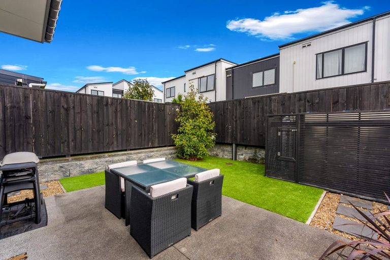Photo of property in 39 Walter Merton Road, Hobsonville, Auckland, 0616