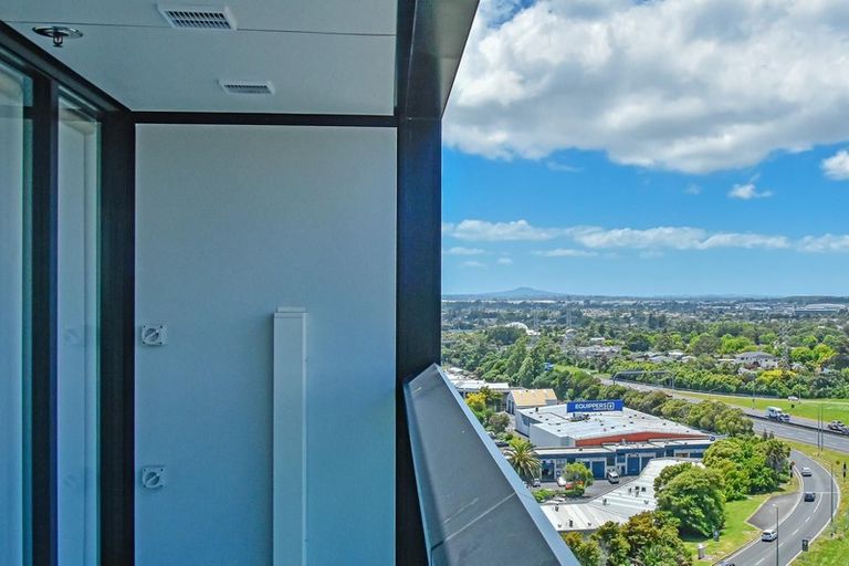 Photo of property in 1006/8 Lakewood Court, Manukau, Auckland, 2104