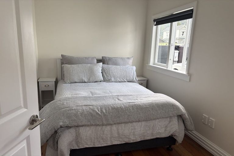 Photo of property in 7 Rata Street, Eastbourne, Lower Hutt, 5013