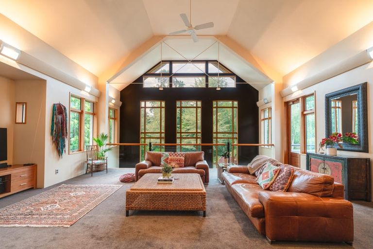 Photo of property in 245 Ngatiawa Road, Reikorangi, Waikanae, 5391