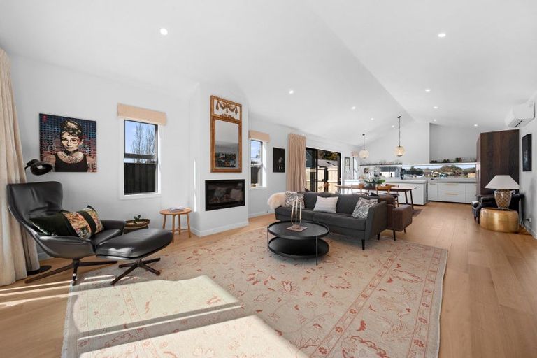 Photo of property in 42 Orchard Road, Greytown, 5712