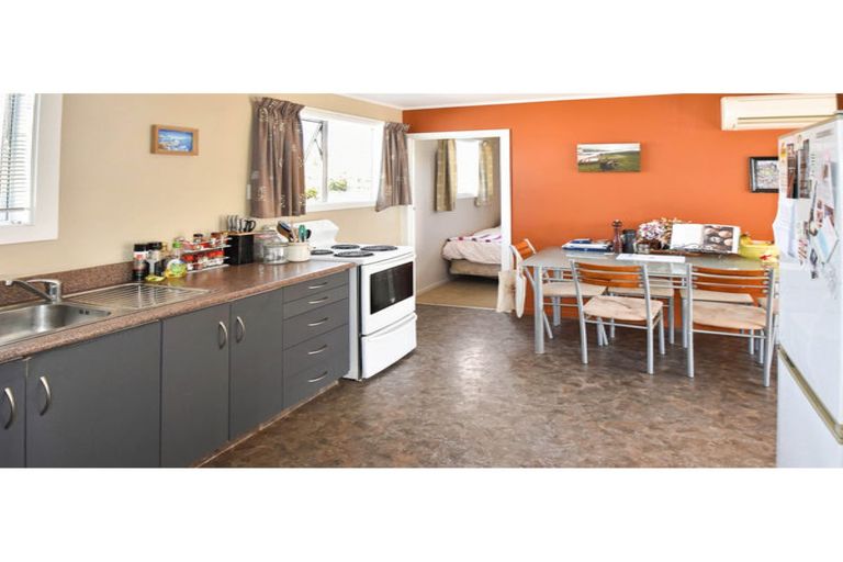 Photo of property in 36 Tasman Road, Twizel, 7901