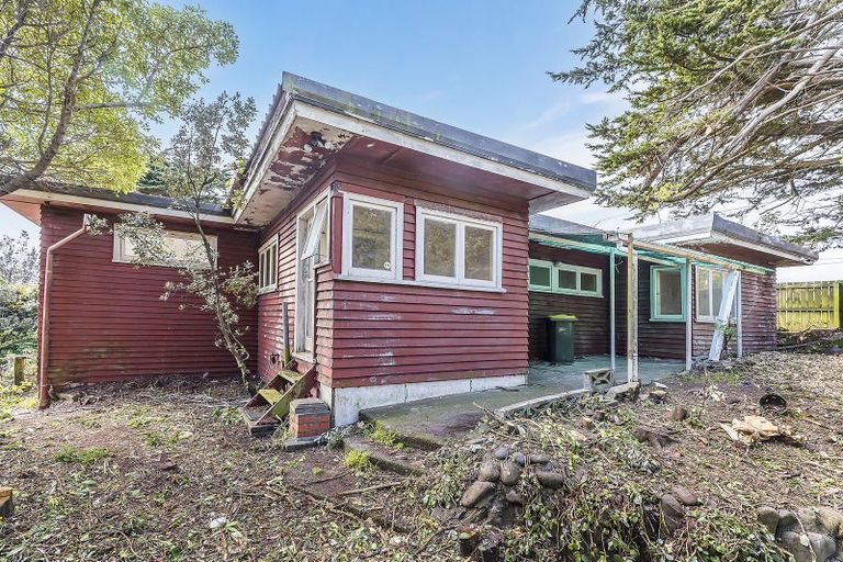 Photo of property in 31 View Road, Titahi Bay, Porirua, 5022