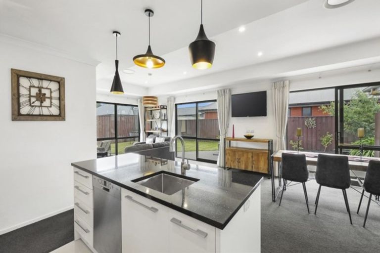 Photo of property in 34 Rossall Crescent, Rolleston, 7615