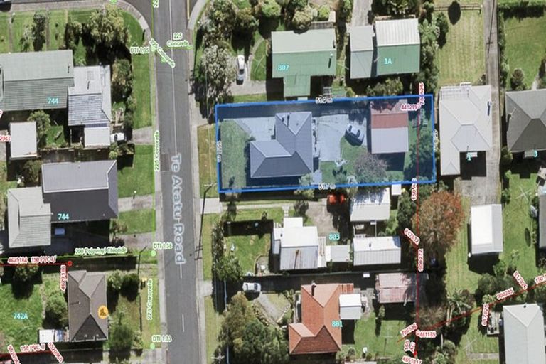 Photo of property in 805 Te Atatu Road, Te Atatu Peninsula, Auckland, 0610