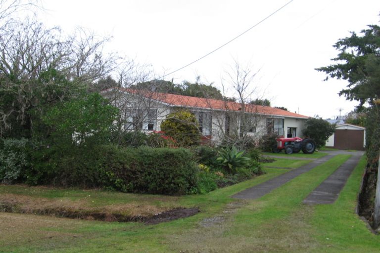 Photo of property in 15 Harbour View Road, Point Wells, Warkworth, 0986