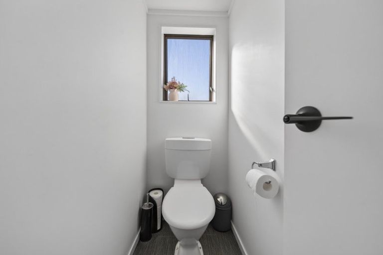 Photo of property in 18 Thode Place, Nawton, Hamilton, 3200