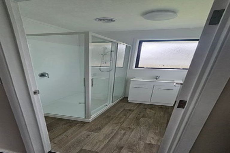 Photo of property in 6a Maitland Place, Favona, Auckland, 2024