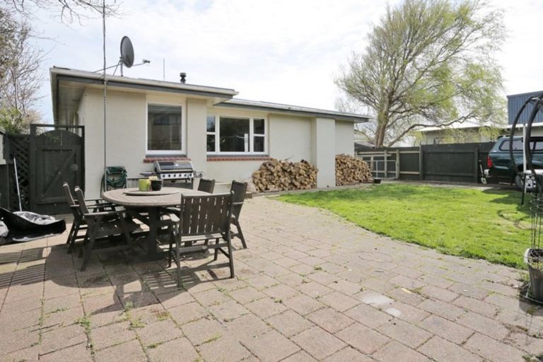Photo of property in 27 Salford Street, Windsor, Invercargill, 9810