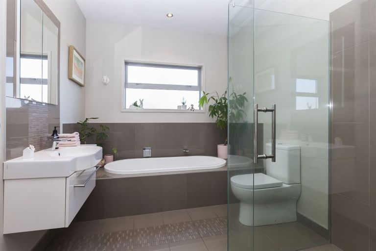 Photo of property in 11 Rochdale Street, Fendalton, Christchurch, 8014