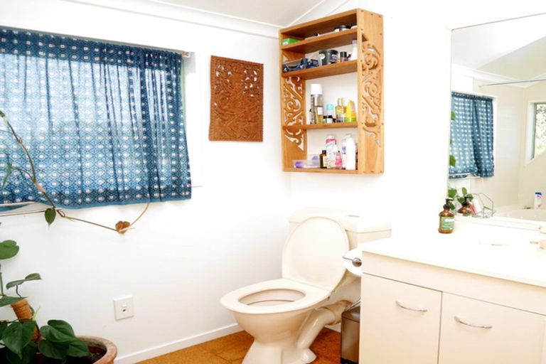 Photo of property in 22 Forest Lane, Raumati South, Paraparaumu, 5032