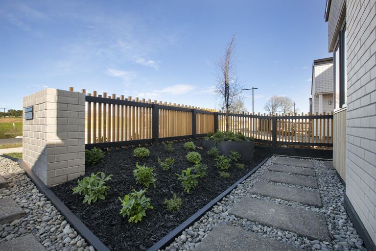 Photo of property in 1/15 Anurangi Rise, Peacocke, Hamilton, 3206