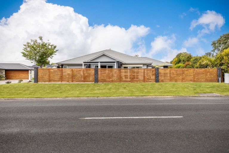 Photo of property in 389d Frankley Road, Ferndale, New Plymouth, 4310