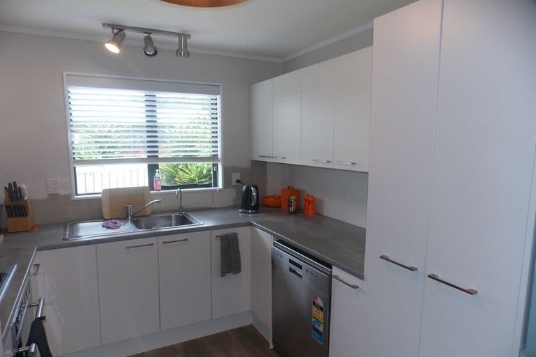 Photo of property in 2077 Tangimoana Road, Tangimoana, Palmerston North, 4473