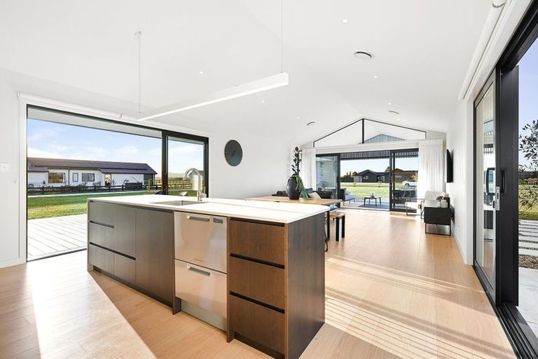 Photo of property in 75 Orchardist Way, Ngahinapouri, Ohaupo, 3882