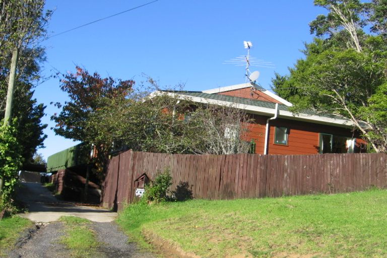 Photo of property in 10 Tane Road, Laingholm, Auckland, 0604