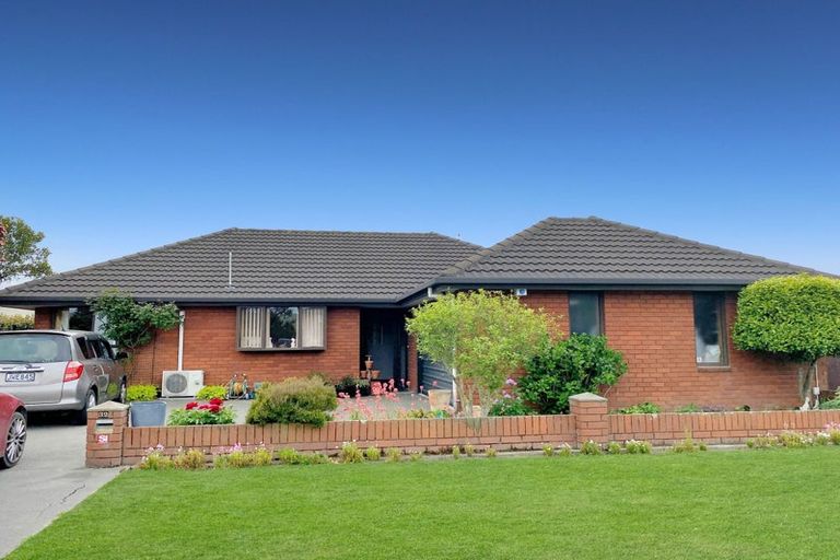 Photo of property in 32 Bowen Street, Upper Riccarton, Christchurch, 8041