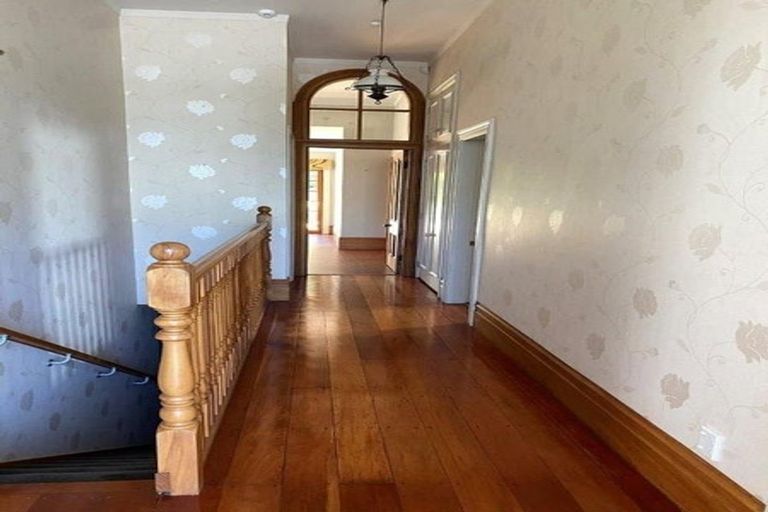 Photo of property in 17 Armour Avenue, Mount Victoria, Wellington, 6011