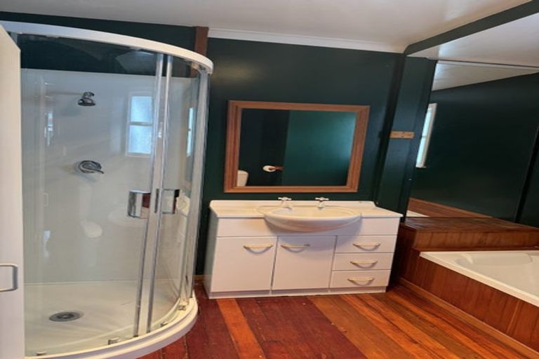 Photo of property in 88 Wellington Road, Wainuiomata, Lower Hutt, 5014