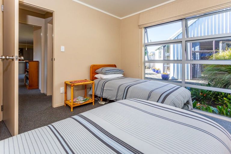 Photo of property in 2 Norfolk Place, Tairua, 3508
