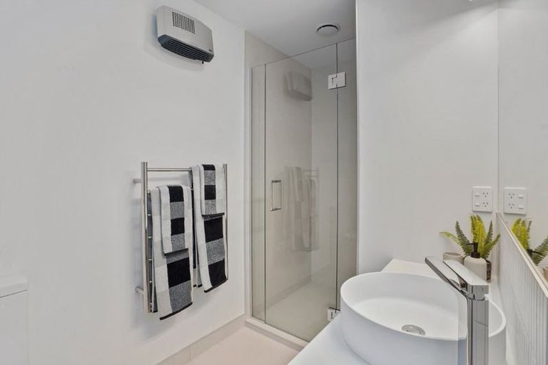 Photo of property in 96 Westminster Street, St Albans, Christchurch, 8014