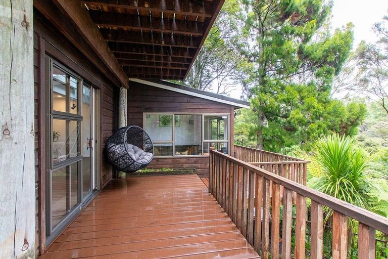 Photo of property in 266 Konini Road, Titirangi, Auckland, 0604