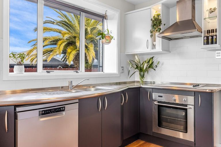 Photo of property in 239a Lake Terrace Road, Shirley, Christchurch, 8061