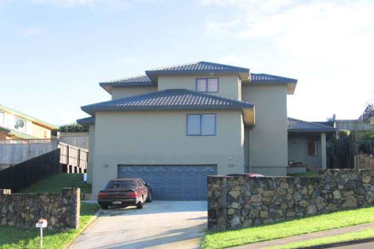 Photo of property in 10 Chieftain Rise, Goodwood Heights, Auckland, 2105