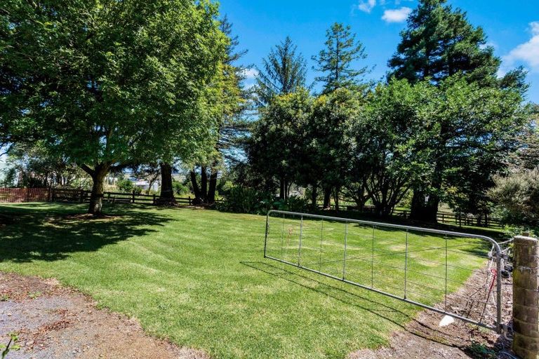 Photo of property in 16 Shipherd Road, Puni, Pukekohe, 2678