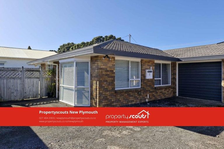 Photo of property in 3/39 Sackville Street, Fitzroy, New Plymouth, 4312