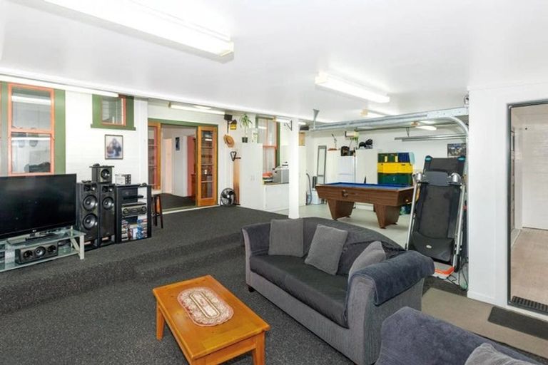 Photo of property in 17 Ormond Road, Whataupoko, Gisborne, 4010