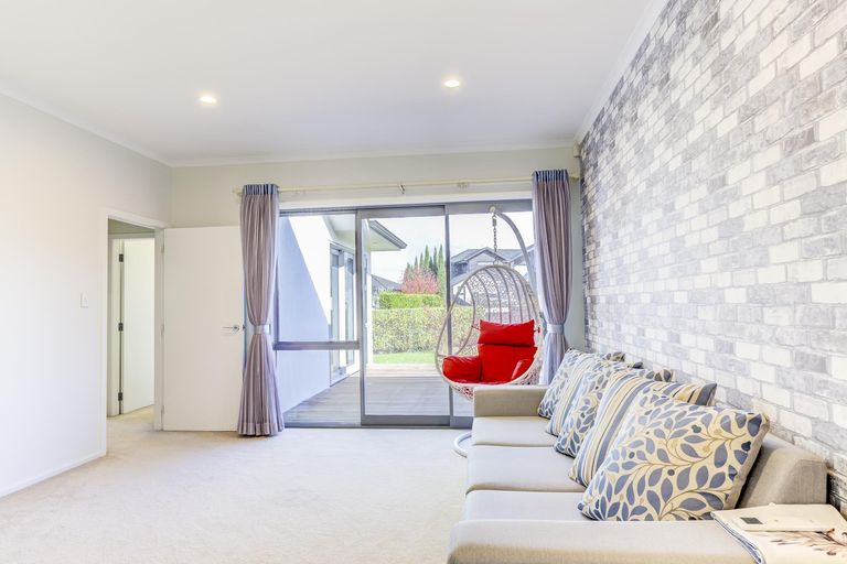 Photo of property in 25 Batten Drive, Flagstaff, Hamilton, 3210