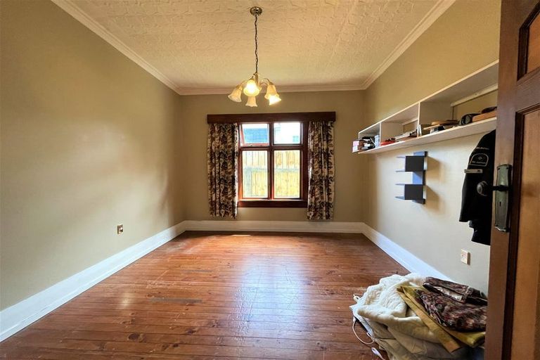 Photo of property in 16 Lewin Street, Balclutha, 9230