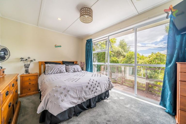 Photo of property in 32a Kopara Grove, Stokes Valley, Lower Hutt, 5019