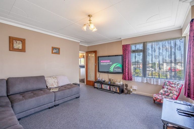 Photo of property in 43 Regent Street, Newfield, Invercargill, 9812