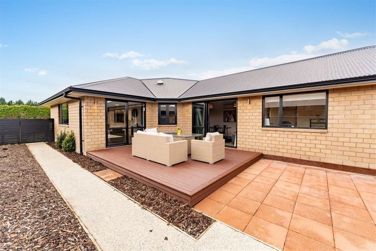 Photo of property in 199 Wingatui Road, Mosgiel, 9024