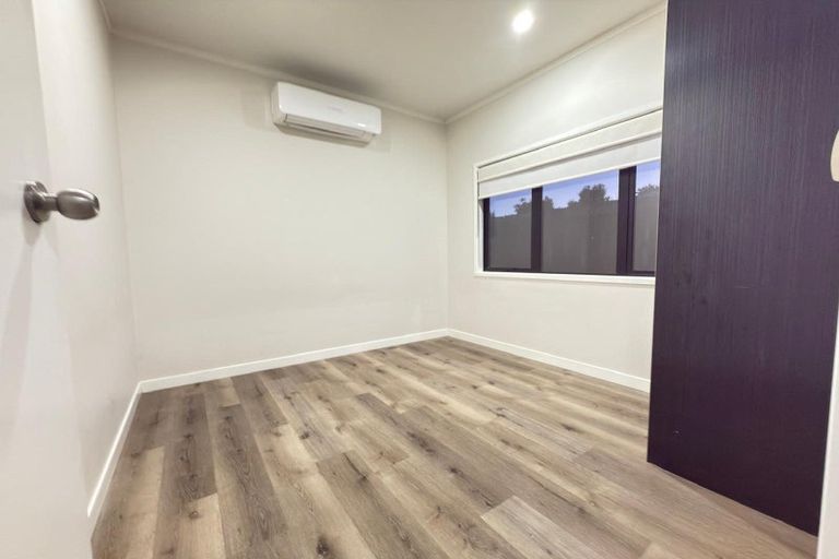 Photo of property in 4 Syntax Place, Conifer Grove, Takanini, 2112