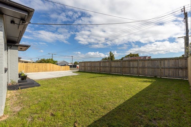 Photo of property in 60 Phillips Street, Sanson, 4817