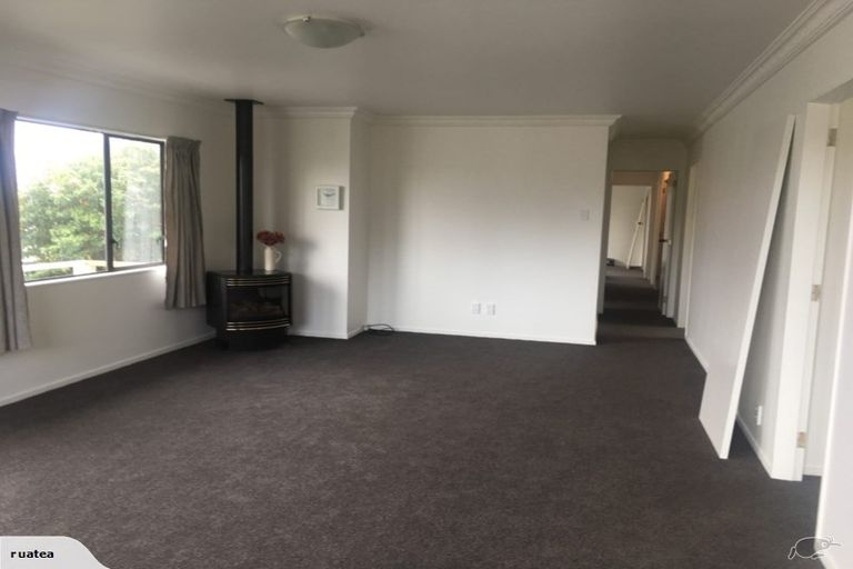 Photo of property in 5 Linda Place, Saint Johns Hill, Whanganui, 4501