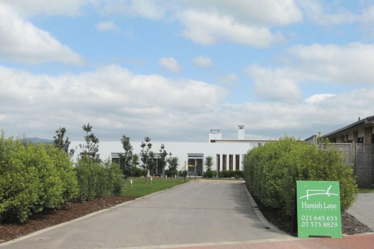 Photo of property in 18 Saint Kilda Place, Papamoa Beach, Papamoa, 3118