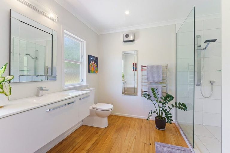 Photo of property in 85 Rimu Road, Raumati Beach, Paraparaumu, 5032