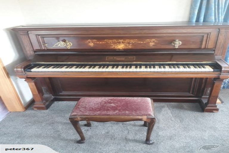 Photo of property in 1/46 Lyons Avenue, Murrays Bay, Auckland, 0630