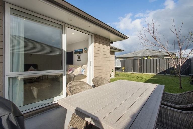 Photo of property in 87 Sentinel Avenue, Omokoroa, 3114