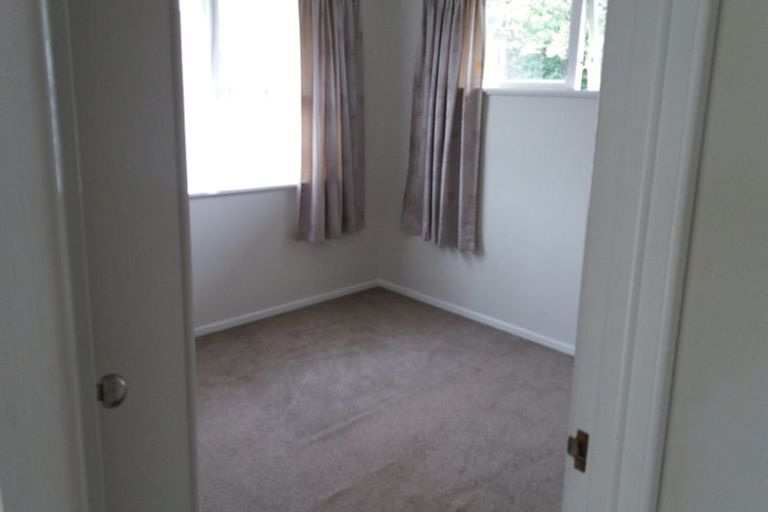 Photo of property in 53 Glendene Avenue, Glendene, Auckland, 0602